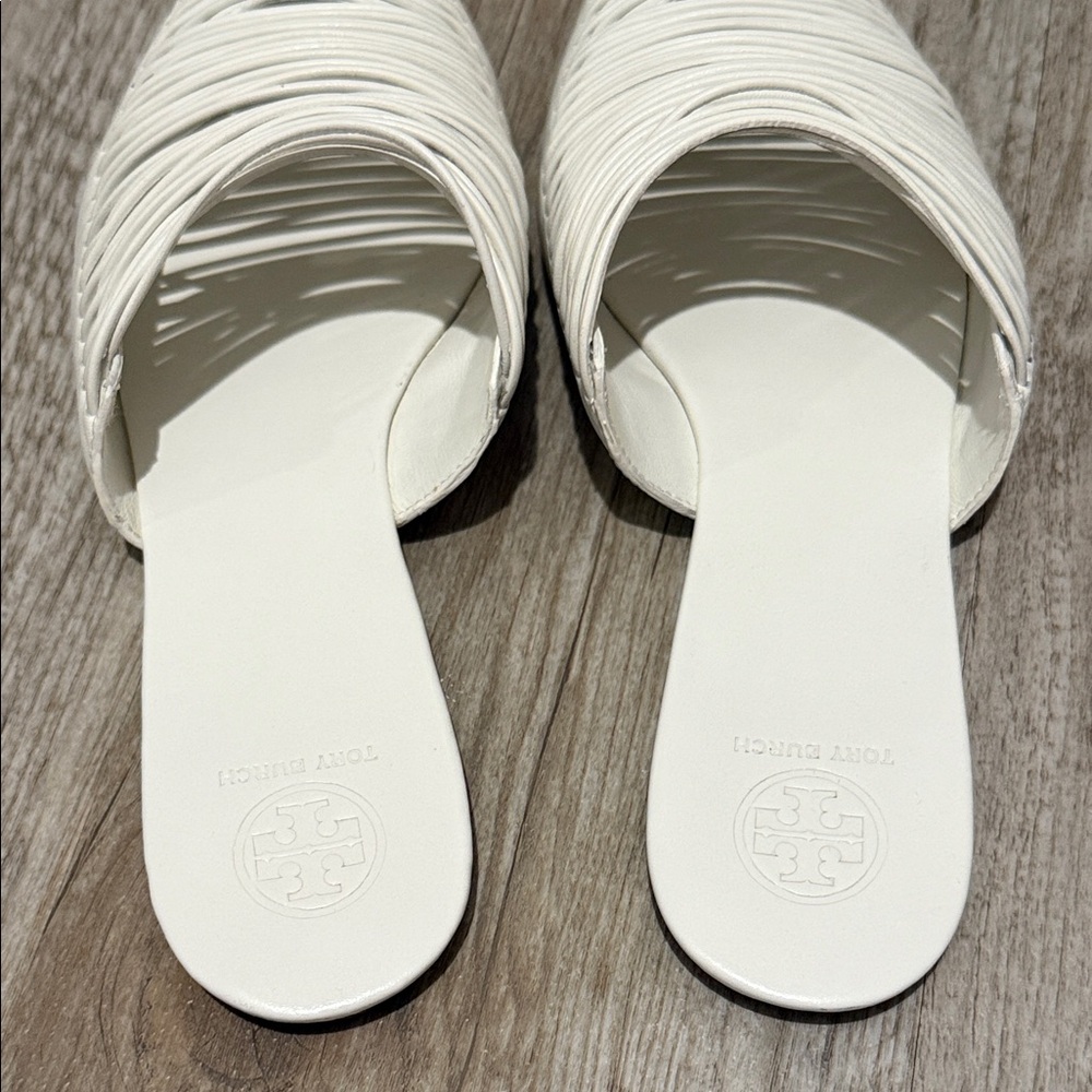 Tory Burch White Woven Pointed-Toe Slip-On Mules - Picture 7 of 12